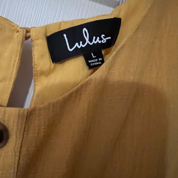 NWT Lulu's Sunny Day Dreamer Yellow Ruffled Button-Front Jumpsuit L - Picture 8 of 12